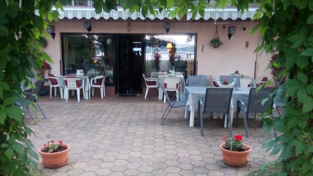 Monika Panzio Tata Exterior foto